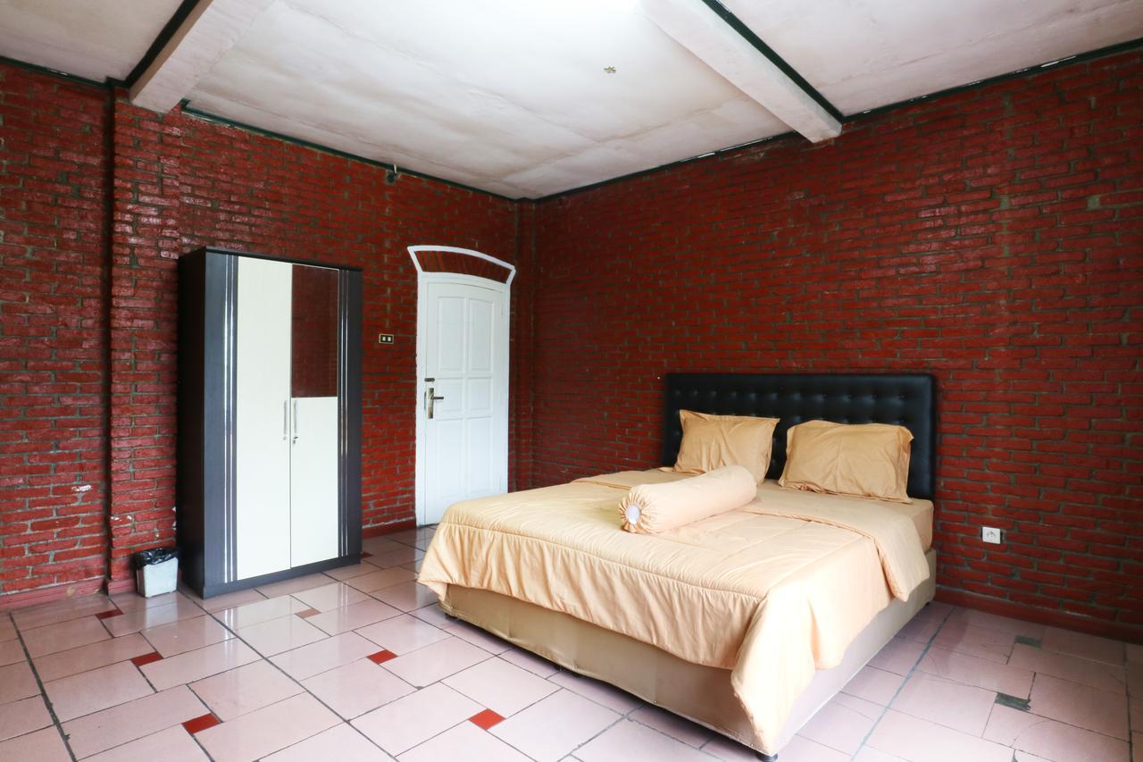 Villa Madani Paragajen Luaran gambar