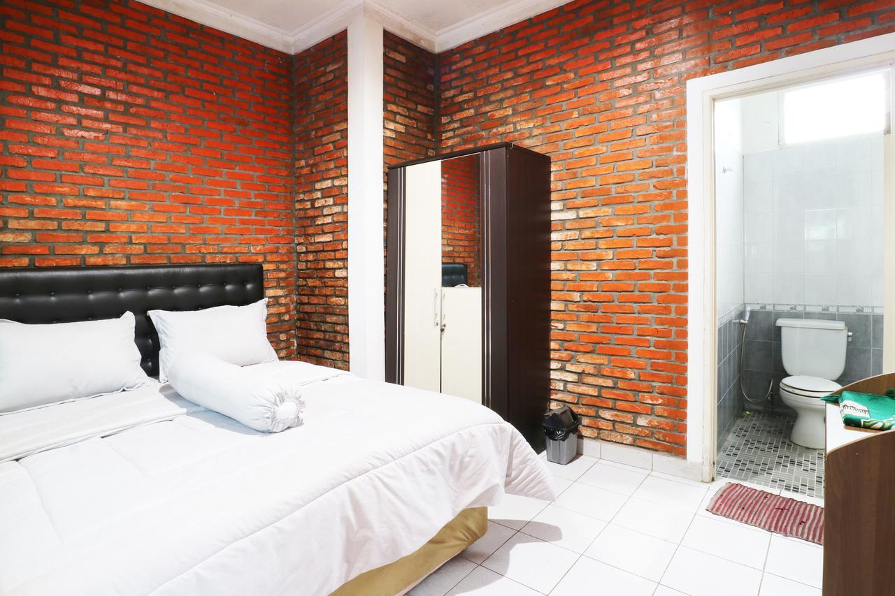 Villa Madani Paragajen Luaran gambar