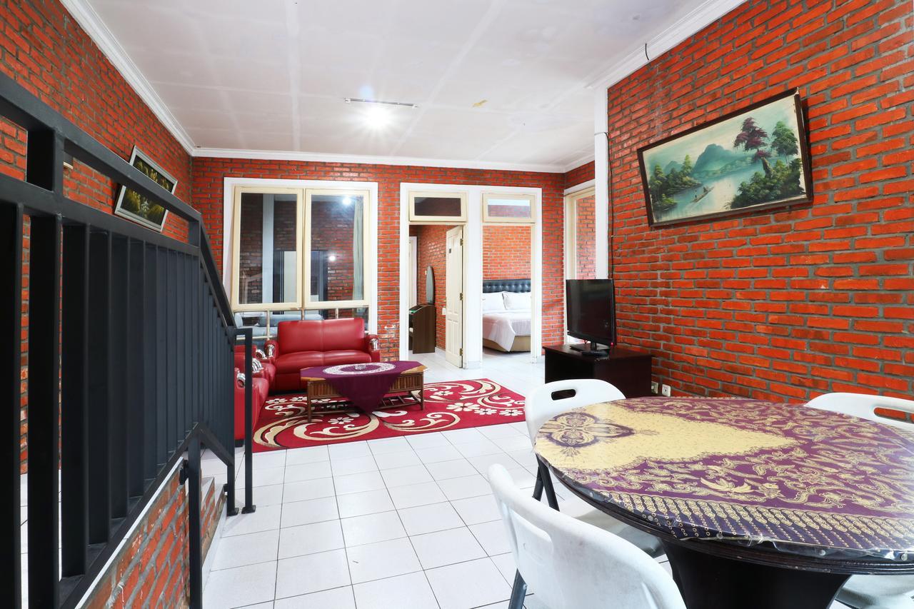 Villa Madani Paragajen Luaran gambar