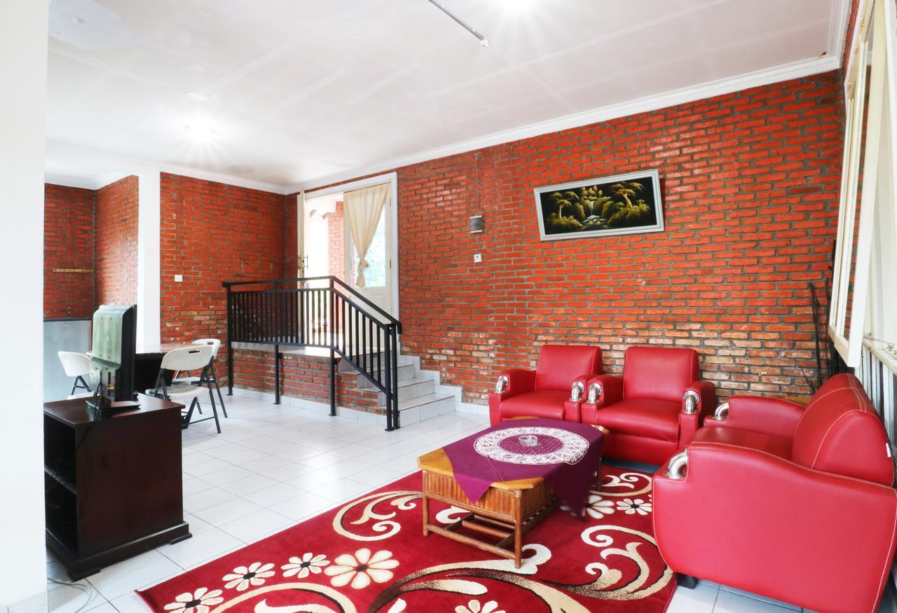 Villa Madani Paragajen Luaran gambar