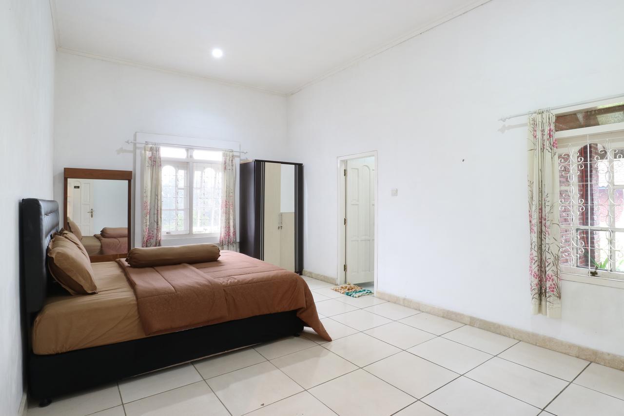 Villa Madani Paragajen Luaran gambar