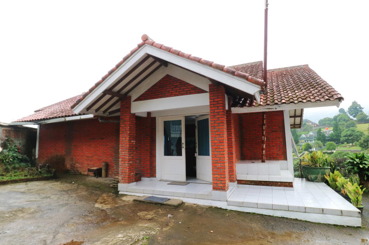 Villa Madani Paragajen Luaran gambar