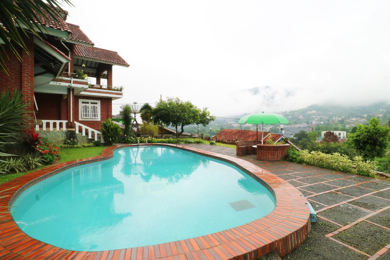 Villa Madani Paragajen Luaran gambar